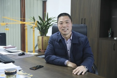 【金鵬匠人】丨忠誠(chéng)奉獻(xiàn)踐初心 --金鵬建設(shè)集團(tuán)悅鵬設(shè)備公司總經(jīng)理梅有兵