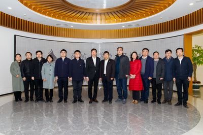 土木工程學(xué)院與安徽金鵬建設(shè)集團股份舉辦產(chǎn)教融合交流會暨簽約聘任儀式